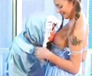 Cesur, köle, bir köle olduğu ortaya çıktı, enseste porno izle