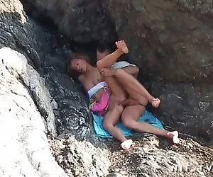 Busty Tanya altyazılı porn sex Tate yatakta mastürbasyon