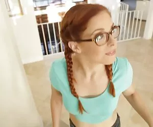 İpeksi pembe külot Babe ğorno video izle iki vibratör kullanır