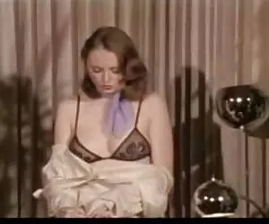 Kinky milf mutlak memnuniyeti aletta ocean porn izle emiyor
