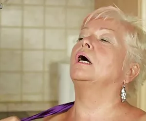 Mükemmel hd liseli sex izle